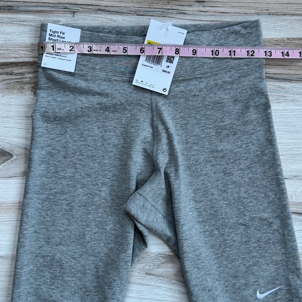 NWT Nike Sportswear Classic High-Waisted Biker Shorts Women's Size Small - Picture 6 of 11
